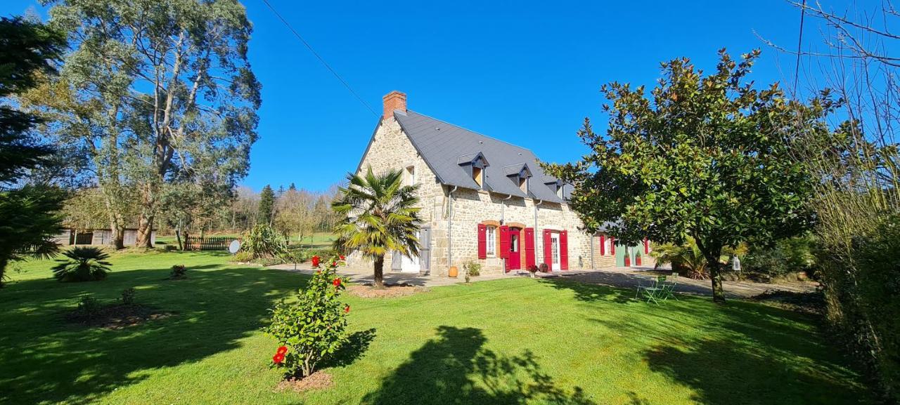 La Pichonniere Isigny-le-Buat Exterior foto